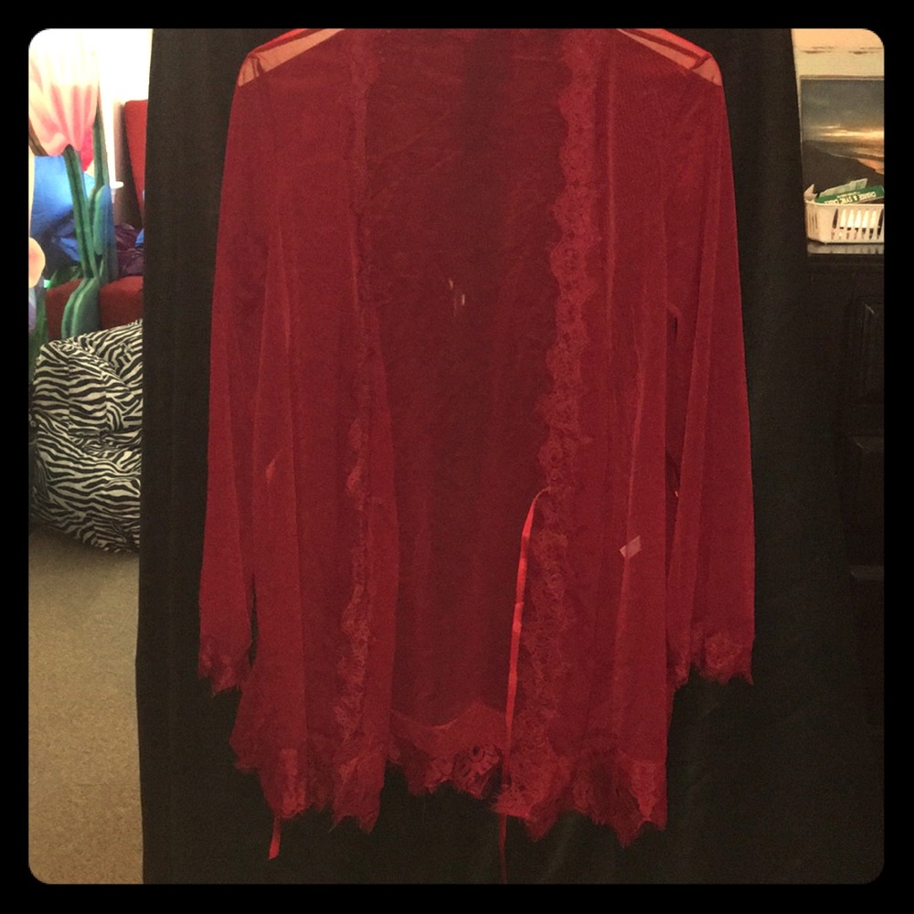 NWOT ELOQUII LACE ROBE